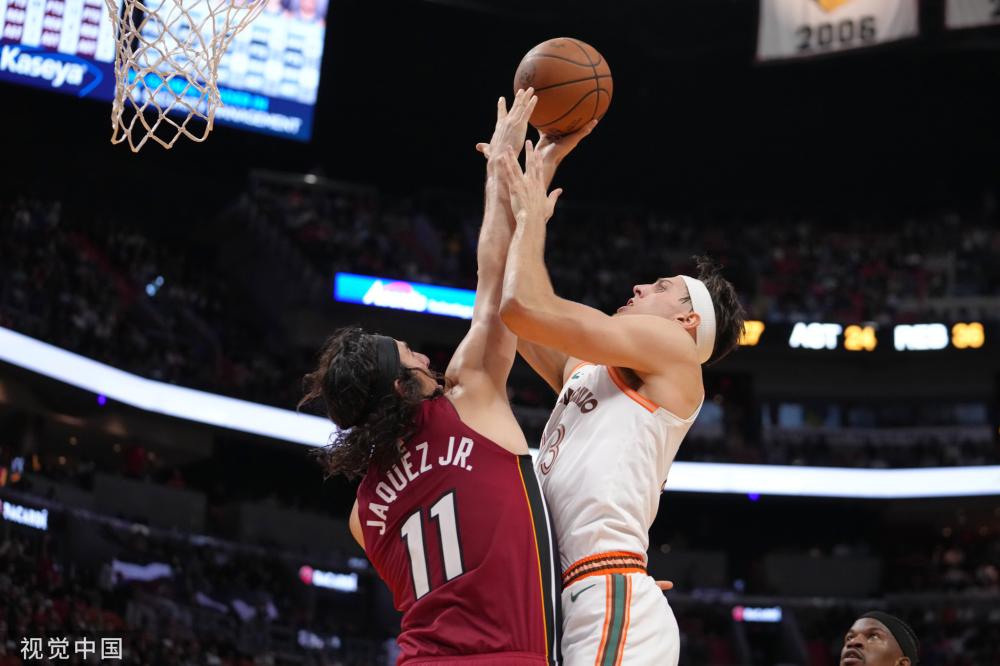 险胜辽宁队 险胜辽宁队